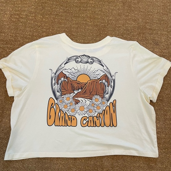 Love Peace & Lazy days Embroidered Shirt Women’s (XL) - Picture 4 of 5